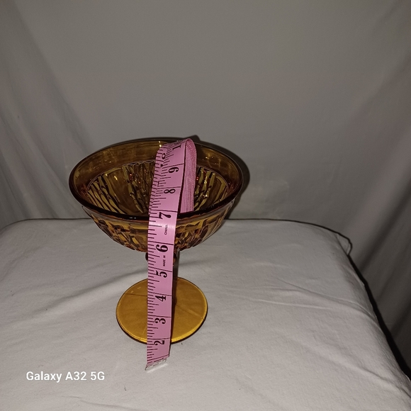 Vintage Amber Indiana Glass Compote Candy pedestal Dish Bowl. 6. 75" tall 6"wide - Picture 6 of 6